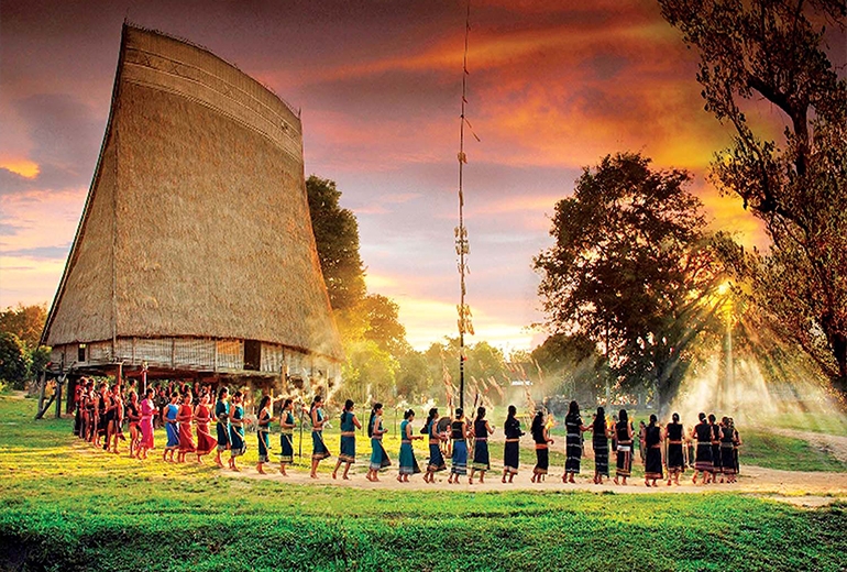 Tour tây Nguyên 4 ngày 4 đêm | Kon Tum - Gia Lai _ Buôn Mê Thuột